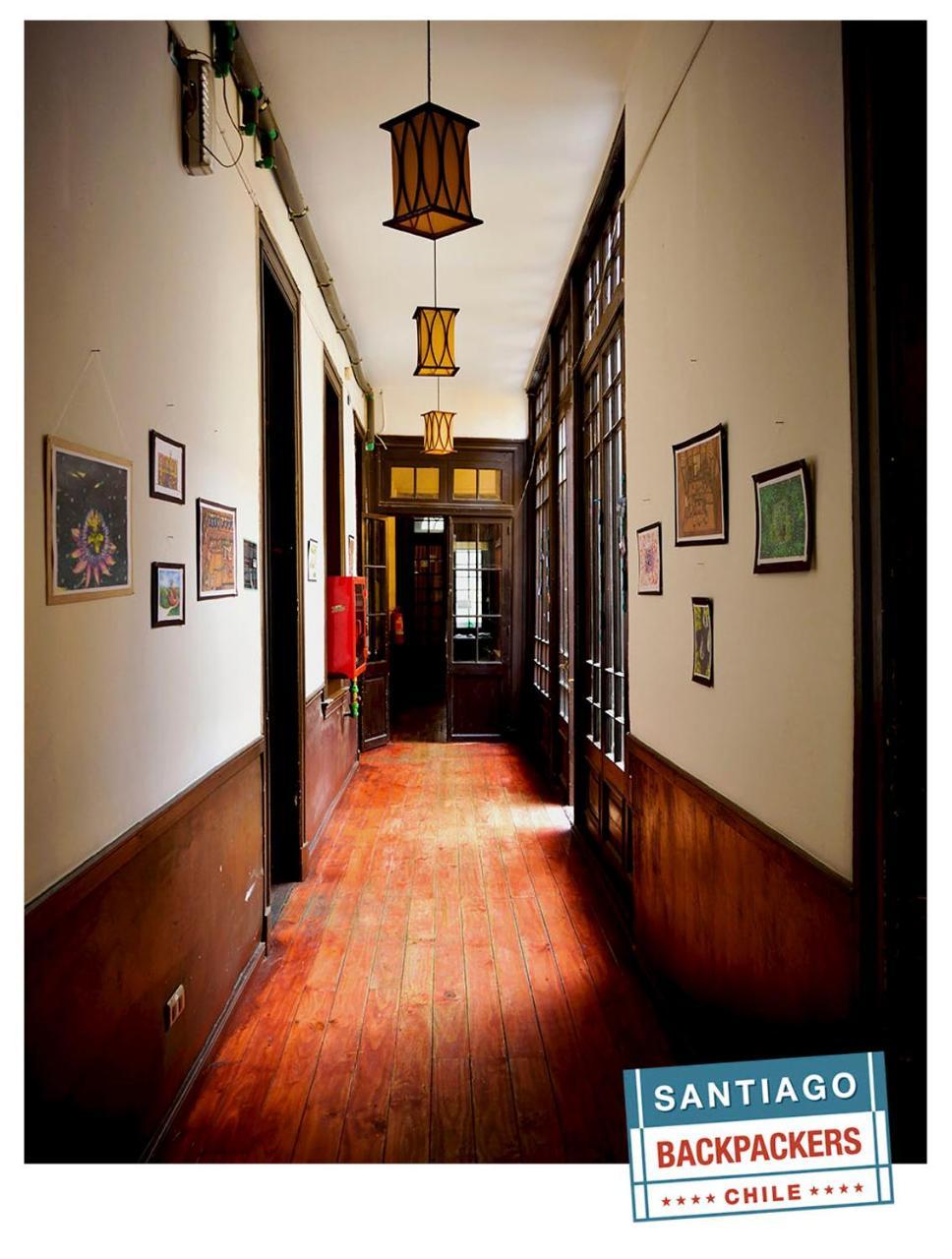 Хостел Santiago Backpackers Екстер'єр фото